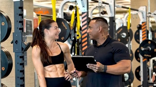 Facetune_23-09-2025-12-32-40